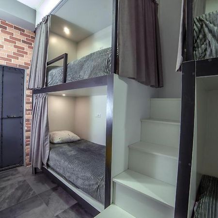 Loft Hostel ギュムリ エクステリア 写真