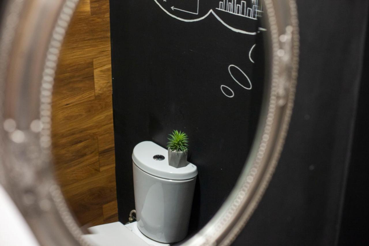 Loft Hostel ギュムリ エクステリア 写真